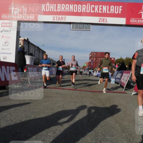 03.10.2025 - Köhlbrandbrückenlauf Matties Gatica Varas http://msf.ph/oto/9168190 03.10.2025 10:14:08 Ziel 1169, 1431, 1460, 1514, 1604, 1738, 1947, 2054, 2122, 2276, 3060, 3062, 3126, 3372, 3469, 3724, 3735, 3761, 3793 meine-sportfotos.de