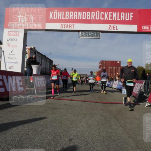 03.10.2025 - Köhlbrandbrückenlauf Matties Gatica Varas http://msf.ph/oto/9168212 03.10.2025 10:14:19 Ziel 1456, 1510, 1588, 1665, 1714, 1782, 1843, 1892, 1947, 2007, 2276, 2345, 2699, 3060, 3062, 3540, 3644, 3665, 3666 meine-sportfotos.de