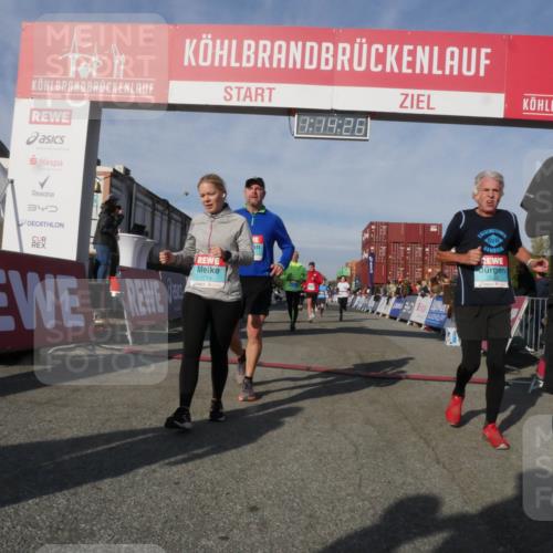 03.10.2025 - Köhlbrandbrückenlauf Matties Gatica Varas http://msf.ph/oto/9168230 03.10.2025 10:14:28 Ziel 1456, 1843, 1925, 2749, 3168, 3326, 3644, 3665, 3666 meine-sportfotos.de