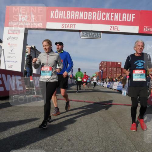 03.10.2025 - Köhlbrandbrückenlauf Matties Gatica Varas http://msf.ph/oto/9168231 03.10.2025 10:14:28 Ziel 1456, 1843, 1925, 2749, 3168, 3326, 3644, 3665, 3666 meine-sportfotos.de