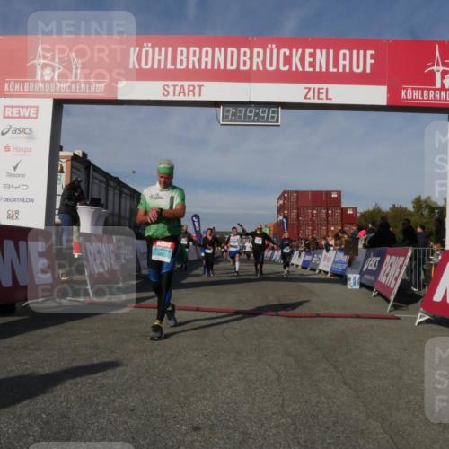 03.10.2025 - Köhlbrandbrückenlauf Matties Gatica Varas http://msf.ph/oto/9168273 03.10.2025 10:14:48 Ziel 1305, 1427, 1598, 1633, 1820, 2230, 2747, 2832, 2834, 2837, 2938, 2951, 3499, 3500, 3645, 3744, 3843 meine-sportfotos.de