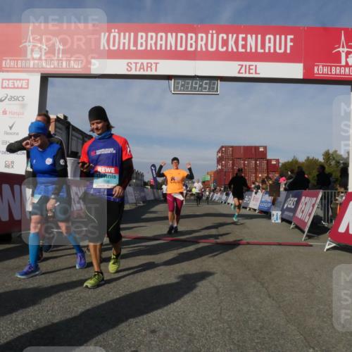 03.10.2025 - Köhlbrandbrückenlauf Matties Gatica Varas http://msf.ph/oto/9168284 03.10.2025 10:14:53 Ziel 1220, 1427, 1598, 1633, 1655, 1674, 1711, 2812, 2832, 2834, 2837, 3499, 3500, 3699, 3744 meine-sportfotos.de