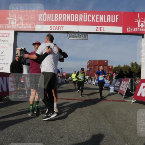 03.10.2025 - Köhlbrandbrückenlauf Matties Gatica Varas http://msf.ph/oto/9168304 03.10.2025 10:15:03 Ziel 1193, 1195, 1220, 1480, 1551, 1655, 1674, 1797, 1813, 1852, 2044, 2206, 2207, 2812, 3144, 3169, 3699, 3750 meine-sportfotos.de