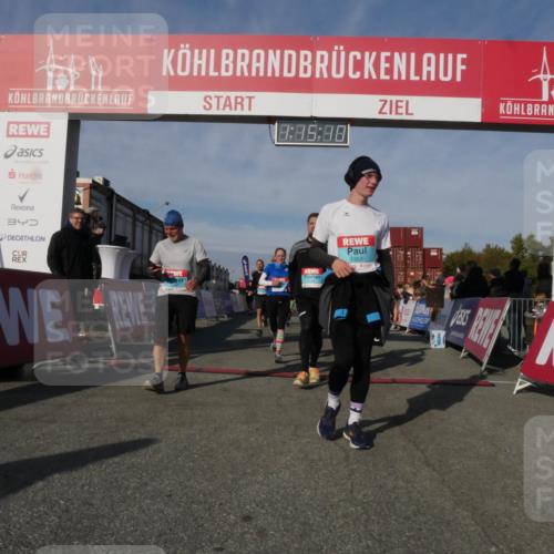 03.10.2025 - Köhlbrandbrückenlauf Matties Gatica Varas http://msf.ph/oto/9168323 03.10.2025 10:15:12 Ziel 1193, 1195, 1324, 1480, 1523, 1551, 1693, 1785, 1797, 2147, 2206, 2207, 2707, 3037, 3144, 3169, 3206, 3207, 3214, 3229, 3339, 3348, 3470, 3471, 3668 meine-sportfotos.de