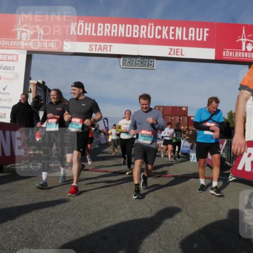 03.10.2025 - Köhlbrandbrückenlauf Matties Gatica Varas http://msf.ph/oto/9168342 03.10.2025 10:15:21 Ziel 1324, 1523, 1691, 1693, 1754, 1761, 1773, 1785, 1922, 2046, 2147, 2707, 3339, 3515, 3668, 3792 meine-sportfotos.de