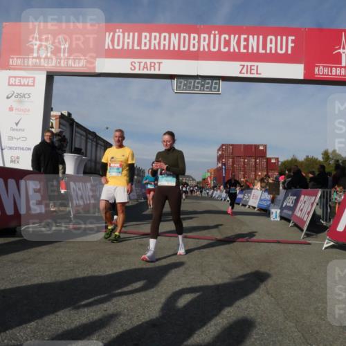 03.10.2025 - Köhlbrandbrückenlauf Matties Gatica Varas http://msf.ph/oto/9168355 03.10.2025 10:15:27 Ziel 1390, 1637, 1666, 1691, 1754, 1903, 1905, 2017, 2046, 2719, 2953, 3482, 3515, 3596, 3792 meine-sportfotos.de