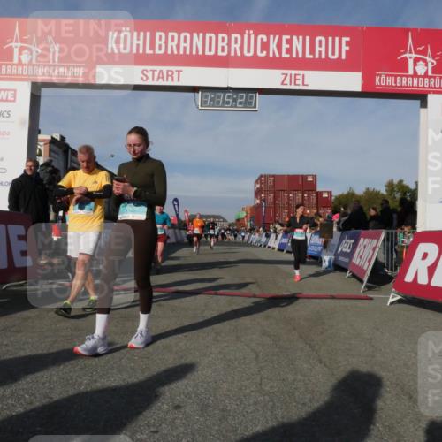 03.10.2025 - Köhlbrandbrückenlauf Matties Gatica Varas http://msf.ph/oto/9168357 03.10.2025 10:15:28 Ziel 1337, 1390, 1637, 1666, 1691, 1754, 1779, 1903, 1905, 2017, 2046, 2079, 2719, 2953, 3482, 3515, 3596, 3792 meine-sportfotos.de