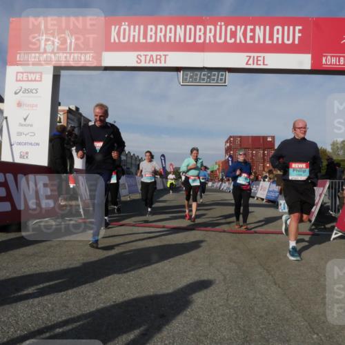 03.10.2025 - Köhlbrandbrückenlauf Matties Gatica Varas http://msf.ph/oto/9168382 03.10.2025 10:15:40 Ziel 1228, 1337, 1492, 1565, 1779, 1879, 2079, 2118, 2368, 2454, 2929, 2996, 3069, 3219, 3220, 3725, 3773, 3788 meine-sportfotos.de