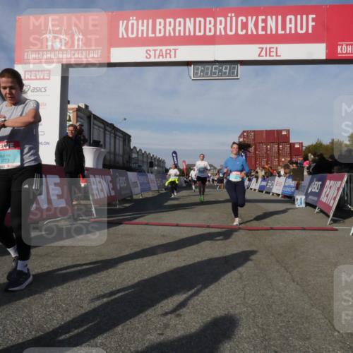03.10.2025 - Köhlbrandbrückenlauf Matties Gatica Varas http://msf.ph/oto/9168387 03.10.2025 10:15:43 Ziel 1228, 1446, 1492, 1529, 1565, 1752, 1879, 2118, 2368, 2454, 2929, 2996, 3069, 3219, 3220, 3276, 3580, 3725, 3748, 3788 meine-sportfotos.de