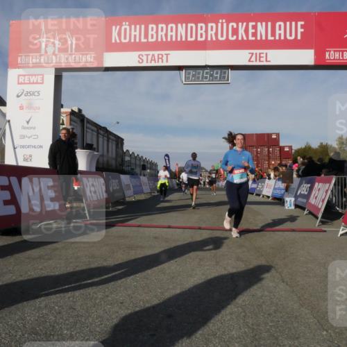 03.10.2025 - Köhlbrandbrückenlauf Matties Gatica Varas http://msf.ph/oto/9168388 03.10.2025 10:15:43 Ziel 1228, 1446, 1492, 1529, 1565, 1752, 1879, 2118, 2368, 2454, 2929, 2996, 3069, 3219, 3220, 3276, 3580, 3725, 3748, 3788 meine-sportfotos.de