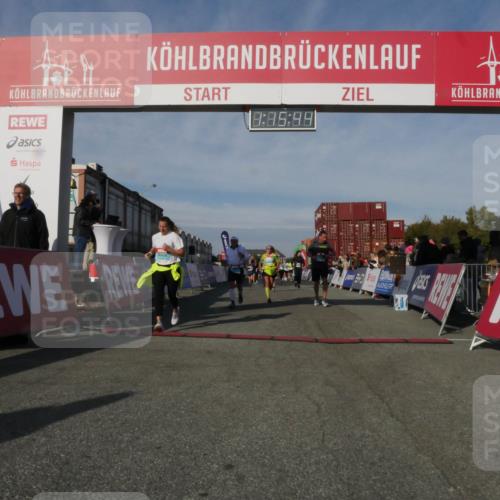 03.10.2025 - Köhlbrandbrückenlauf Matties Gatica Varas http://msf.ph/oto/9168394 03.10.2025 10:15:46 Ziel 1228, 1446, 1492, 1529, 1565, 1752, 1879, 2118, 2929, 2996, 3069, 3219, 3220, 3276, 3580, 3725, 3748, 3816, 3827 meine-sportfotos.de