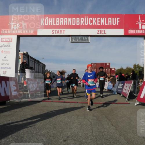 03.10.2025 - Köhlbrandbrückenlauf Matties Gatica Varas http://msf.ph/oto/9168402 03.10.2025 10:15:51 Ziel 1446, 1492, 1529, 1565, 1752, 2056, 2118, 2758, 2813, 2816, 2956, 3106, 3107, 3219, 3220, 3276, 3580, 3725, 3748, 3816, 3827 meine-sportfotos.de