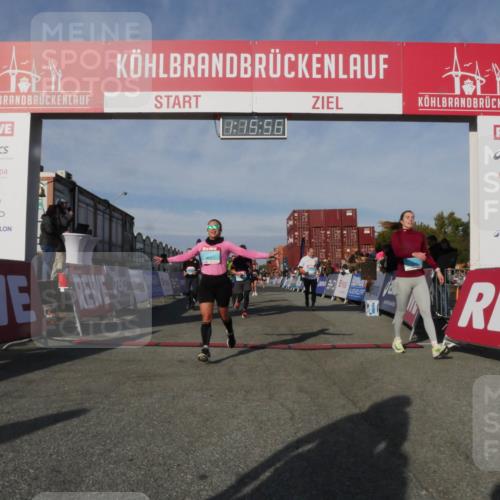 03.10.2025 - Köhlbrandbrückenlauf Matties Gatica Varas http://msf.ph/oto/9168417 03.10.2025 10:15:58 Ziel 1314, 1537, 1979, 2056, 2155, 2392, 2758, 2813, 2816, 2878, 2954, 2956, 3106, 3107, 3727, 3827 meine-sportfotos.de