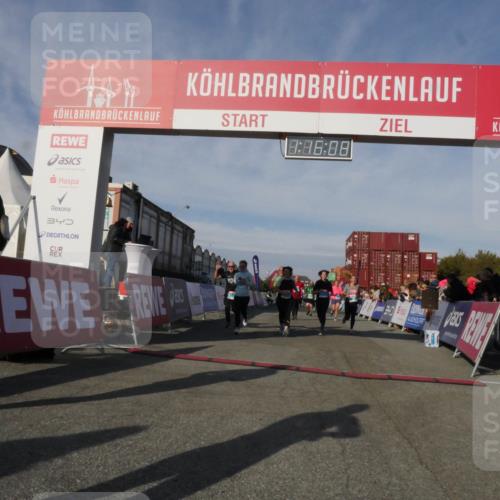 03.10.2025 - Köhlbrandbrückenlauf Matties Gatica Varas http://msf.ph/oto/9168442 03.10.2025 10:16:10 Ziel 1276, 1498, 1530, 1591, 1745, 1796, 1907, 2064, 2285, 2957, 3063, 3327, 3446, 3450, 3459, 3488, 3507, 3726, 3751 meine-sportfotos.de
