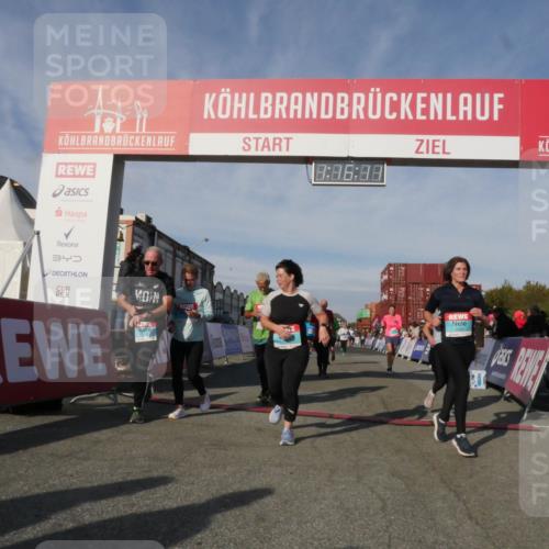 03.10.2025 - Köhlbrandbrückenlauf Matties Gatica Varas http://msf.ph/oto/9168447 03.10.2025 10:16:12 Ziel 1276, 1498, 1530, 1591, 1745, 1796, 1907, 2064, 2285, 2957, 3047, 3048, 3049, 3063, 3327, 3446, 3450, 3459, 3488, 3507, 3726, 3751 meine-sportfotos.de