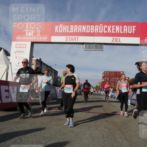 03.10.2025 - Köhlbrandbrückenlauf Matties Gatica Varas http://msf.ph/oto/9168448 03.10.2025 10:16:13 Ziel 1498, 1530, 1591, 1821, 2285, 2957, 3047, 3048, 3049, 3063, 3446, 3450, 3459, 3488, 3507, 3726, 3751 meine-sportfotos.de
