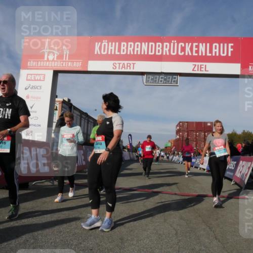 03.10.2025 - Köhlbrandbrückenlauf Matties Gatica Varas http://msf.ph/oto/9168449 03.10.2025 10:16:13 Ziel 1498, 1530, 1591, 1821, 2285, 2957, 3047, 3048, 3049, 3063, 3446, 3450, 3459, 3488, 3507, 3726, 3751 meine-sportfotos.de