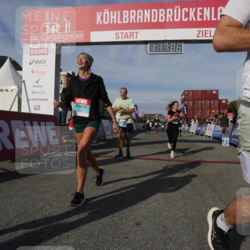 03.10.2025 - Köhlbrandbrückenlauf Matties Gatica Varas http://msf.ph/oto/9168562 03.10.2025 10:17:08 Ziel 1179, 1288, 1289, 1548, 1549, 1956, 2038, 2089, 2965, 3125 meine-sportfotos.de
