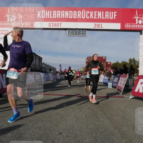 03.10.2025 - Köhlbrandbrückenlauf Matties Gatica Varas http://msf.ph/oto/9168620 03.10.2025 10:17:36 Ziel 1481, 1792, 1883, 2172, 2577, 2765, 2768, 2770, 2789, 3172, 3191, 3252, 3265, 3642 meine-sportfotos.de