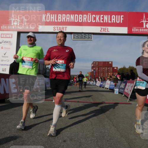 03.10.2025 - Köhlbrandbrückenlauf Matties Gatica Varas http://msf.ph/oto/9168630 03.10.2025 10:17:41 Ziel 1213, 1481, 1647, 1684, 1792, 2172, 2577, 2765, 2768, 2770, 3081, 3172, 3647 meine-sportfotos.de