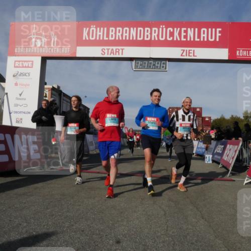 03.10.2025 - Köhlbrandbrückenlauf Matties Gatica Varas http://msf.ph/oto/9168645 03.10.2025 10:17:48 Ziel 1213, 1634, 1647, 1684, 1695, 1731, 1736, 2678, 2825, 2826, 2836, 2905, 3081, 3216, 3647 meine-sportfotos.de