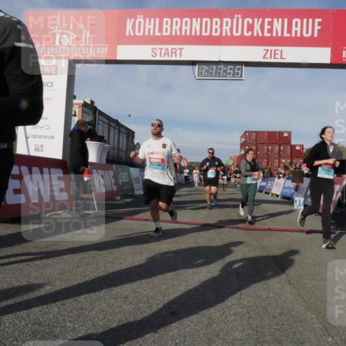 03.10.2025 - Köhlbrandbrückenlauf Matties Gatica Varas http://msf.ph/oto/9168664 03.10.2025 10:17:57 Ziel 1634, 1649, 1659, 1671, 1695, 1731, 1736, 1831, 2088, 2270, 2361, 2376, 2670, 2678, 2836, 2905, 3150, 3268, 3468 meine-sportfotos.de