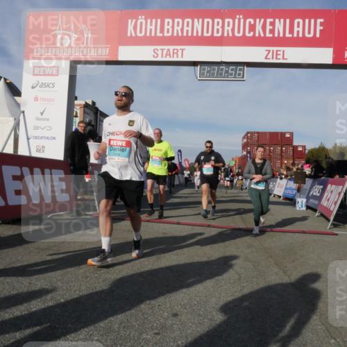 03.10.2025 - Köhlbrandbrückenlauf Matties Gatica Varas http://msf.ph/oto/9168665 03.10.2025 10:17:58 Ziel 1164, 1634, 1649, 1659, 1671, 1731, 1736, 1831, 1941, 2088, 2270, 2361, 2372, 2376, 2670, 2905, 3150, 3156, 3268, 3468 meine-sportfotos.de