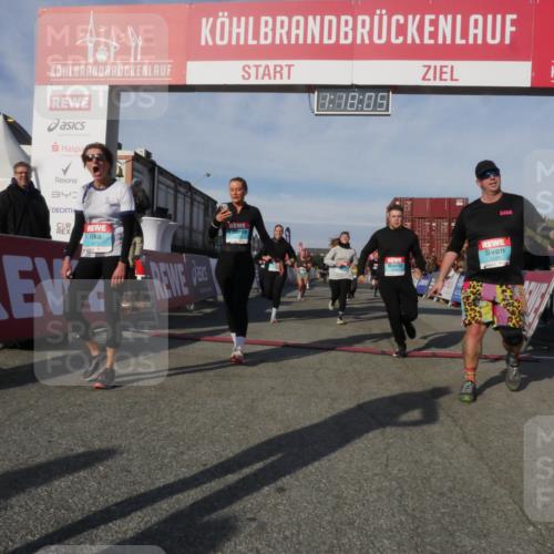 03.10.2025 - Köhlbrandbrückenlauf Matties Gatica Varas http://msf.ph/oto/9168684 03.10.2025 10:18:07 Ziel 1164, 1513, 1812, 1815, 1831, 1941, 2361, 2372, 2499, 2670, 2984, 3017, 3156, 3762 meine-sportfotos.de