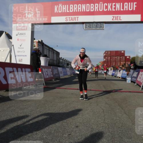03.10.2025 - Köhlbrandbrückenlauf Matties Gatica Varas http://msf.ph/oto/9168756 03.10.2025 10:18:41 Ziel 1614, 1619, 1778, 1920, 2168, 2800, 3180, 3833 meine-sportfotos.de