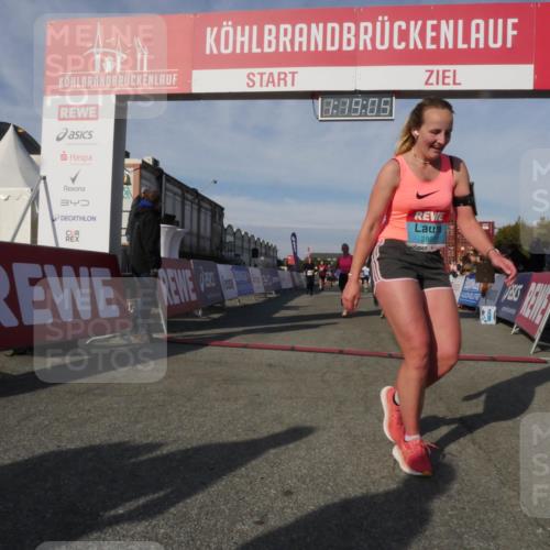 03.10.2025 - Köhlbrandbrückenlauf Matties Gatica Varas http://msf.ph/oto/9168810 03.10.2025 10:19:07 Ziel 1166, 1212, 1295, 1862, 1868, 2009, 2010, 2675, 3050, 3051, 3587 meine-sportfotos.de