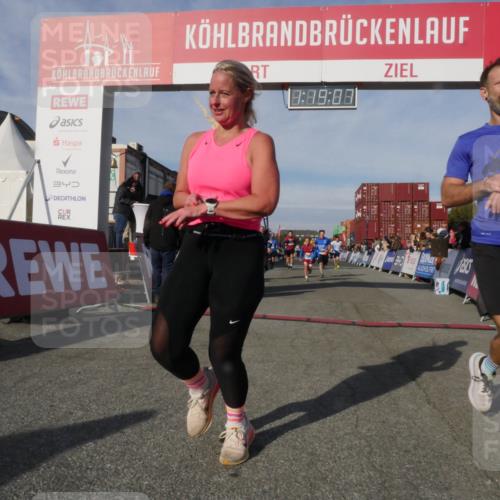 03.10.2025 - Köhlbrandbrückenlauf Matties Gatica Varas http://msf.ph/oto/9168815 03.10.2025 10:19:09 Ziel 1166, 1862, 1868, 2009, 2010, 2675, 3050, 3051, 3587 meine-sportfotos.de