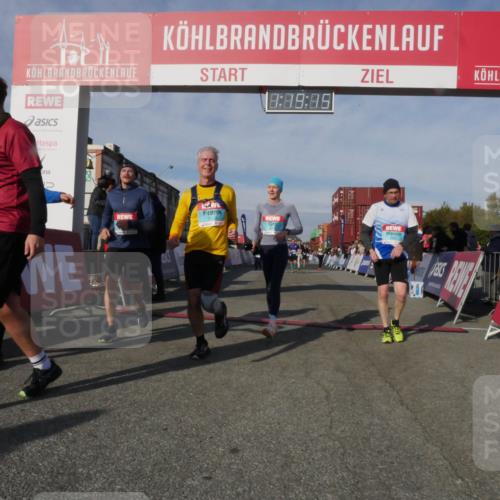 03.10.2025 - Köhlbrandbrückenlauf Matties Gatica Varas http://msf.ph/oto/9168830 03.10.2025 10:19:16 Ziel 1162, 1372, 1862, 2180, 2231, 2421, 2851, 2853, 3031, 3108, 3133, 3505, 3506, 3676, 3732 meine-sportfotos.de