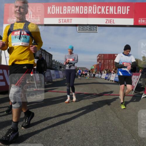 03.10.2025 - Köhlbrandbrückenlauf Matties Gatica Varas http://msf.ph/oto/9168832 03.10.2025 10:19:17 Ziel 1162, 1372, 2180, 2231, 2421, 2851, 2853, 3031, 3108, 3133, 3505, 3506, 3676, 3732 meine-sportfotos.de