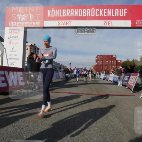 03.10.2025 - Köhlbrandbrückenlauf Matties Gatica Varas http://msf.ph/oto/9168835 03.10.2025 10:19:19 Ziel 1162, 1372, 1712, 2180, 2231, 2421, 2851, 2853, 3031, 3108, 3133, 3505, 3506, 3676, 3732 meine-sportfotos.de