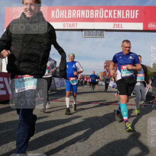 03.10.2025 - Köhlbrandbrückenlauf Matties Gatica Varas http://msf.ph/oto/9168844 03.10.2025 10:19:23 Ziel 1556, 1712, 1803, 2180, 2231, 2421, 2851, 2853, 3031, 3108, 3133, 3676, 3732, 3828 meine-sportfotos.de
