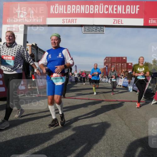 03.10.2025 - Köhlbrandbrückenlauf Matties Gatica Varas http://msf.ph/oto/9168846 03.10.2025 10:19:24 Ziel 1556, 1712, 1803, 2180, 2231, 2421, 2851, 2853, 2885, 2886, 3031, 3108, 3133, 3558, 3676, 3828 meine-sportfotos.de