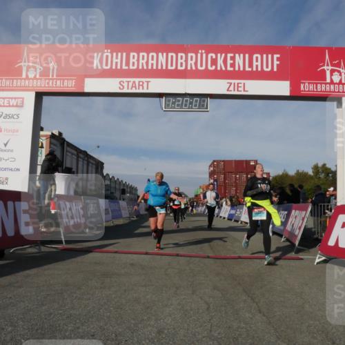 03.10.2025 - Köhlbrandbrückenlauf Matties Gatica Varas http://msf.ph/oto/9168921 03.10.2025 10:20:03 Ziel 1282, 1503, 1547, 1585, 1593, 1672, 1743, 1795, 1811, 1861, 1917, 2051, 2243, 2674, 3407, 3529, 3736, 3770, 3840 meine-sportfotos.de