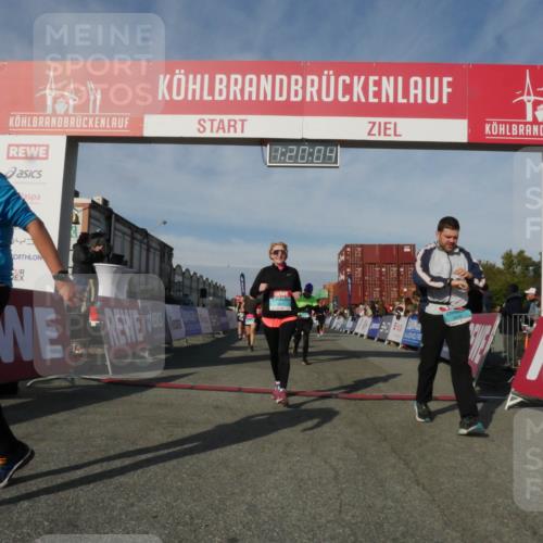 03.10.2025 - Köhlbrandbrückenlauf Matties Gatica Varas http://msf.ph/oto/9168927 03.10.2025 10:20:06 Ziel 1282, 1503, 1585, 1593, 1672, 1743, 1795, 1811, 1861, 2051, 2674, 3407, 3736, 3770, 3840 meine-sportfotos.de