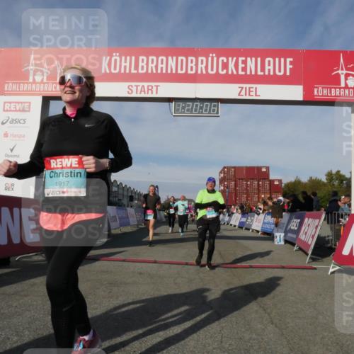03.10.2025 - Köhlbrandbrückenlauf Matties Gatica Varas http://msf.ph/oto/9168930 03.10.2025 10:20:07 Ziel 1282, 1503, 1585, 1593, 1672, 1743, 1795, 1811, 1861, 2051, 2674, 3407, 3736, 3770, 3840 meine-sportfotos.de