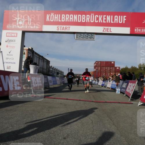 03.10.2025 - Köhlbrandbrückenlauf Matties Gatica Varas http://msf.ph/oto/9168964 03.10.2025 10:20:25 Ziel 1576, 1615, 1692, 1698, 1737, 1746, 2018, 2854, 2855, 2916, 2917, 2918, 2919, 3382, 3430, 3635 meine-sportfotos.de