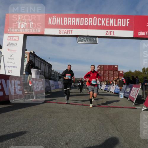 03.10.2025 - Köhlbrandbrückenlauf Matties Gatica Varas http://msf.ph/oto/9168967 03.10.2025 10:20:26 Ziel 1576, 1615, 1692, 1698, 1737, 1746, 2018, 2854, 2855, 2916, 2917, 2918, 2919, 3382, 3430, 3635 meine-sportfotos.de