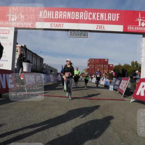 03.10.2025 - Köhlbrandbrückenlauf Matties Gatica Varas http://msf.ph/oto/9168977 03.10.2025 10:20:31 Ziel 1538, 1576, 1615, 1650, 1651, 1692, 1698, 1804, 1911, 1912, 2917, 2919, 3430, 3635, 3669 meine-sportfotos.de
