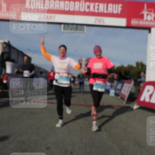 03.10.2025 - Köhlbrandbrückenlauf Matties Gatica Varas http://msf.ph/oto/9168996 03.10.2025 10:20:40 Ziel 1051, 1538, 1650, 1651, 1664, 1911, 2023, 2424, 2460, 2617, 3562, 3669 meine-sportfotos.de