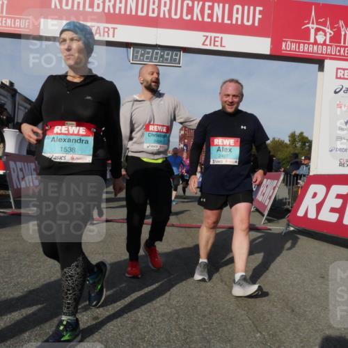 03.10.2025 - Köhlbrandbrückenlauf Matties Gatica Varas http://msf.ph/oto/9169006 03.10.2025 10:20:46 Ziel 1664, 2023, 2617, 3562, 3636, 3783 meine-sportfotos.de