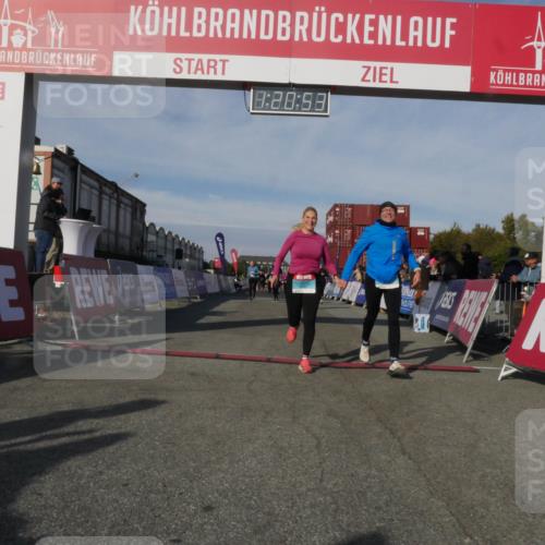 03.10.2025 - Köhlbrandbrückenlauf Matties Gatica Varas http://msf.ph/oto/9169025 03.10.2025 10:20:55 Ziel 1561, 1562, 1618, 1971, 2012, 2033, 2082, 2128, 2817, 3030, 3617, 3783 meine-sportfotos.de
