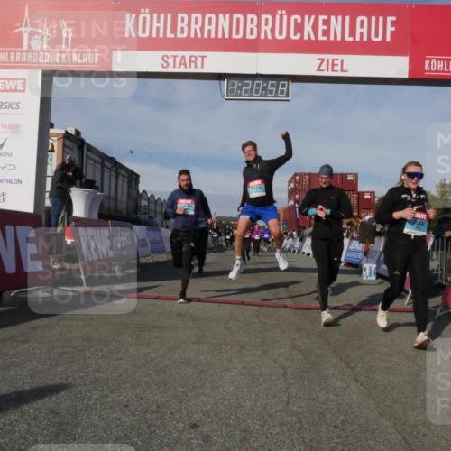 03.10.2025 - Köhlbrandbrückenlauf Matties Gatica Varas http://msf.ph/oto/9169035 03.10.2025 10:21:00 Ziel 1562, 1706, 1846, 2012, 2033, 2082, 2128, 2142, 2416, 2512, 2817, 2969, 2977, 2978, 3030, 3148, 3215, 3617, 3755, 3757, 3758 meine-sportfotos.de