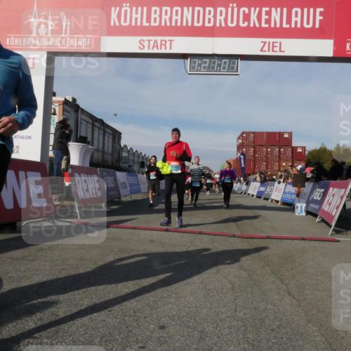 03.10.2025 - Köhlbrandbrückenlauf Matties Gatica Varas http://msf.ph/oto/9169042 03.10.2025 10:21:03 Ziel 1463, 1607, 1609, 1667, 1706, 1846, 1965, 2012, 2033, 2082, 2128, 2142, 2362, 2416, 2512, 2720, 2721, 2943, 2969, 2977, 2978, 3030, 3148, 3215, 3306, 3408, 3617, 3755, 3757, 3758, 3772 meine-sportfotos.de