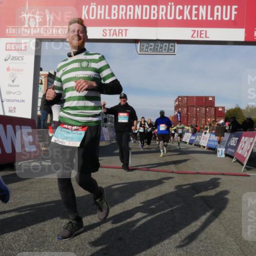 03.10.2025 - Köhlbrandbrückenlauf Matties Gatica Varas http://msf.ph/oto/9169050 03.10.2025 10:21:07 Ziel 1463, 1607, 1609, 1667, 1706, 1846, 1965, 2076, 2082, 2142, 2200, 2362, 2416, 2456, 2512, 2720, 2721, 2943, 2969, 2977, 2978, 3148, 3215, 3306, 3408, 3755, 3757, 3758, 3772 meine-sportfotos.de