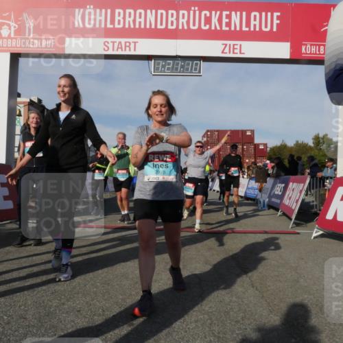 03.10.2025 - Köhlbrandbrückenlauf Matties Gatica Varas http://msf.ph/oto/9169061 03.10.2025 10:21:12 Ziel 1463, 1607, 1609, 1667, 1706, 1846, 1965, 2076, 2200, 2362, 2456, 2720, 2721, 2943, 3306, 3408, 3772 meine-sportfotos.de