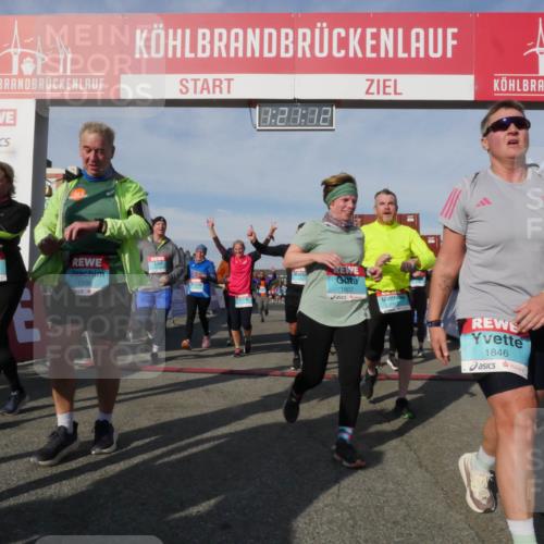 03.10.2025 - Köhlbrandbrückenlauf Matties Gatica Varas http://msf.ph/oto/9169065 03.10.2025 10:21:14 Ziel 1609, 1667, 1757, 2076, 2200, 2350, 2415, 2456, 2720, 2721, 2897, 2943, 3306, 3408, 3772 meine-sportfotos.de
